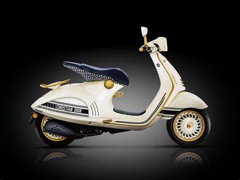 cristian dior vespa|christian dior vespa 946.